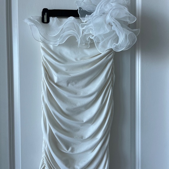 Fever One-Shoulder Ruched White Cocktail Dress – with Dramatic Organza Ruffle - Picture 1 of 4